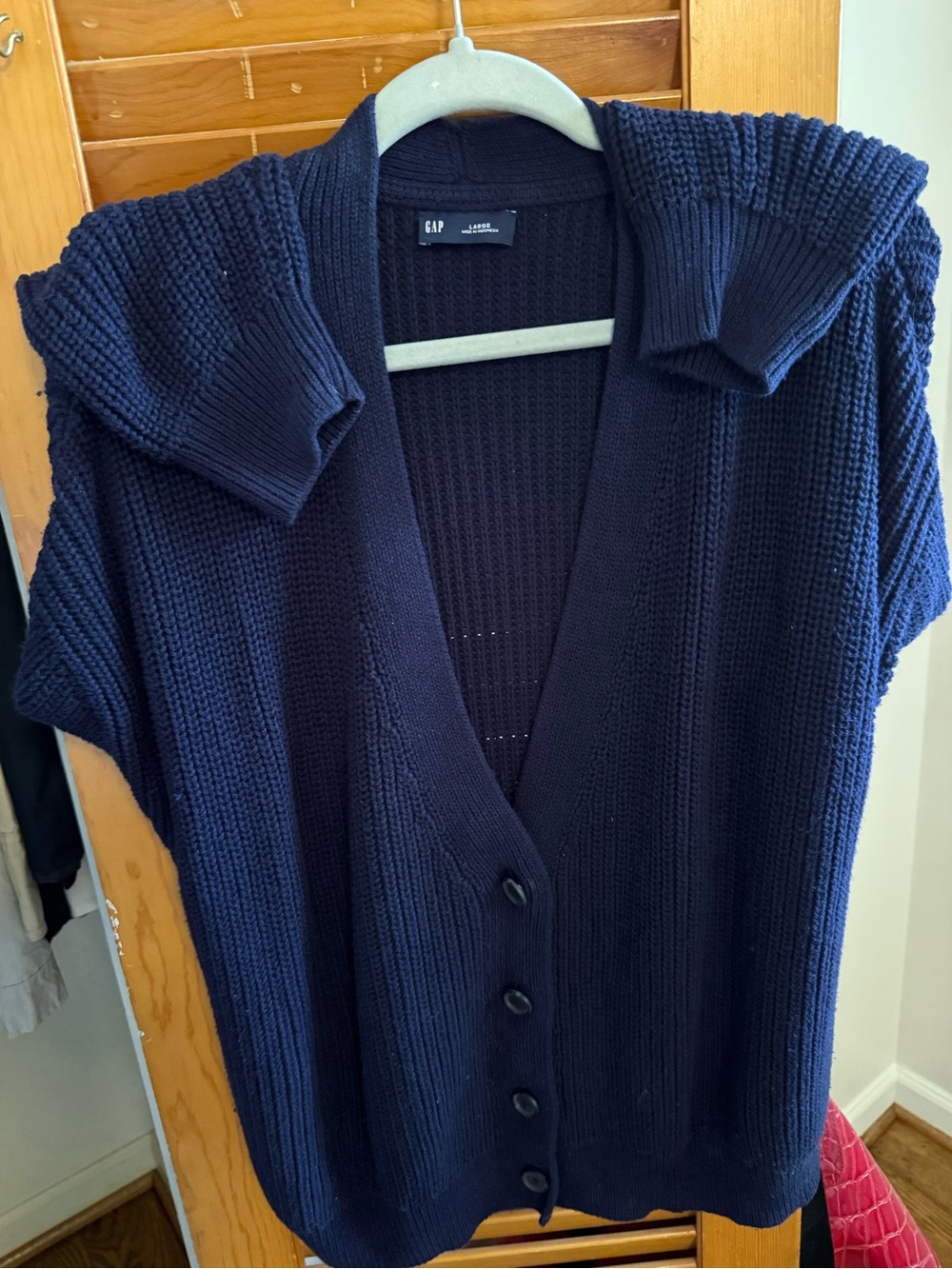 GAP Navy Ribbed Button-Front Knit cardigan